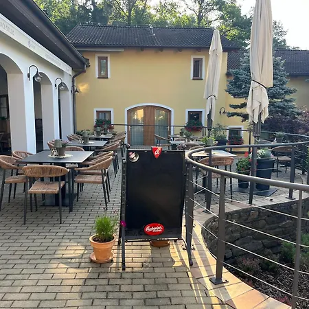 Resort-restaurant Stilec Kamenný Újezd