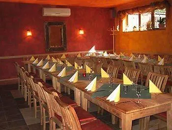 Resort-restaurant Stilec Maison d'hôtes 3*