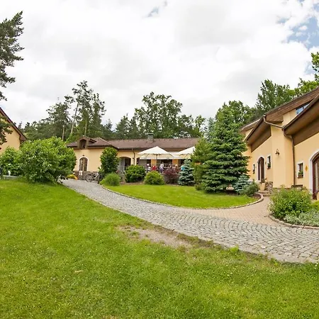 Penzion Resort-restaurant Stilec 3*