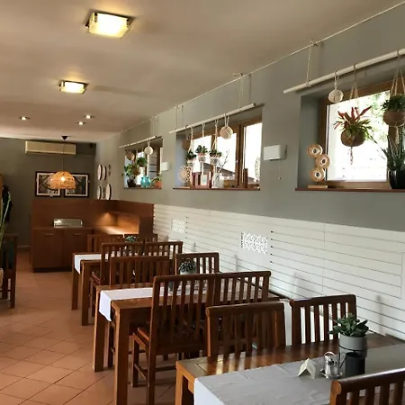 Resort-restaurant Stilec 招待所